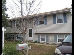 189 Inlet Dr, Pasadena, MD 21122