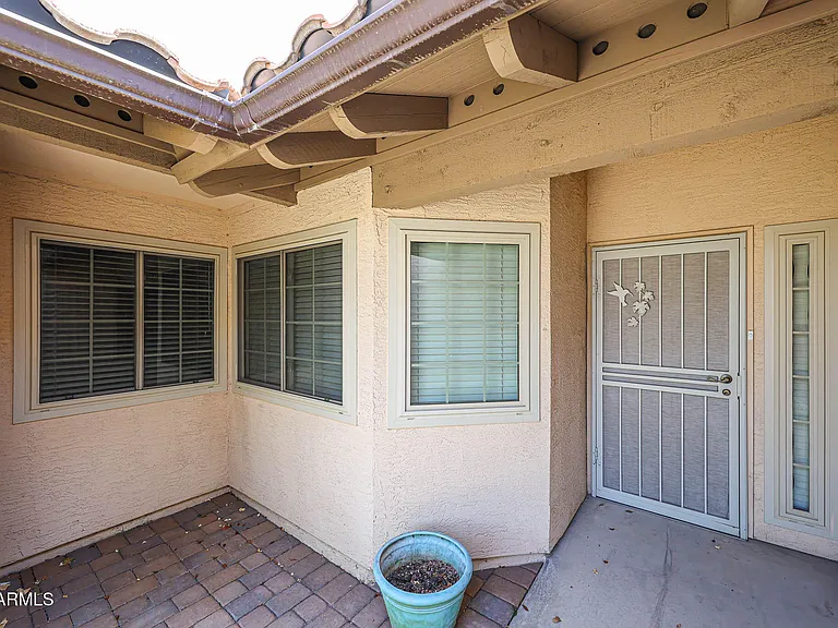 3233 E Desert Cove Ave — Photo 4