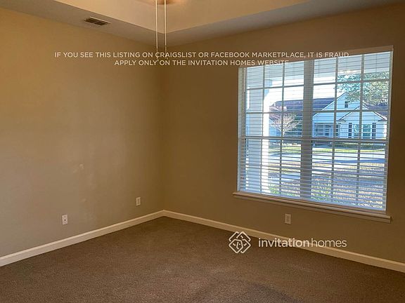 4th image of 1895 Lexington Pl