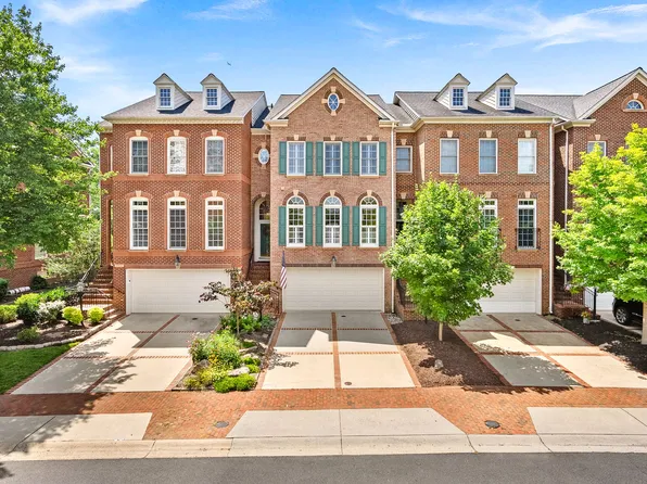 43779 Bent Creek Ter, Leesburg, VA 20176
