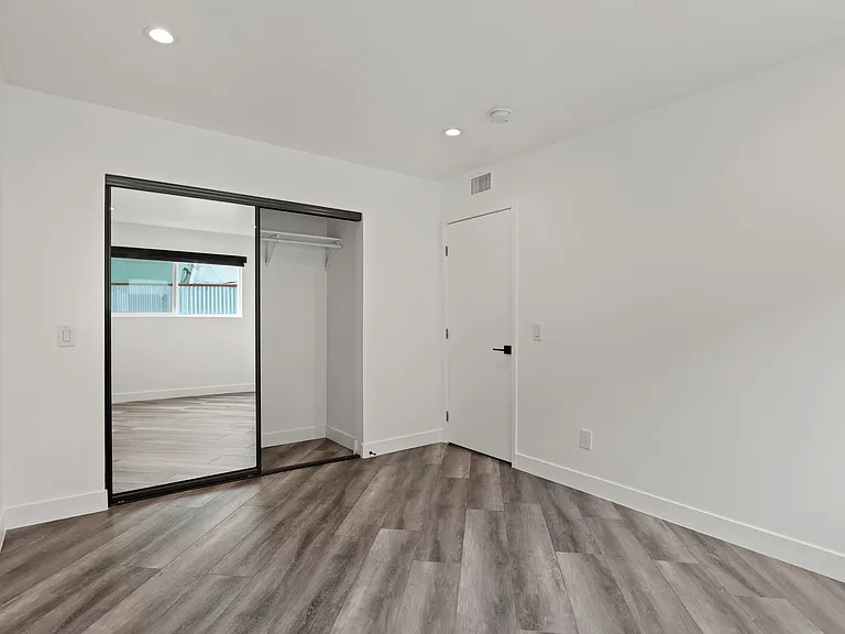 6307 Elgin Street Apartments — Photo 41
