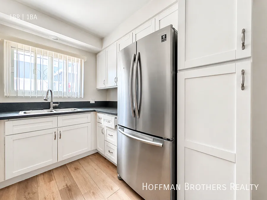 632 Manchester Dr Inglewood, CA 90301 — Photo 2