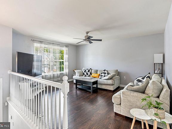4th image of 6 Shannon Dr