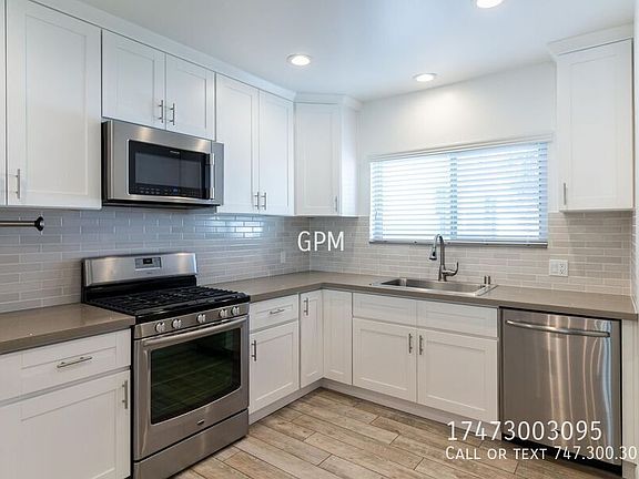 5th image of 917 Monterey Rd