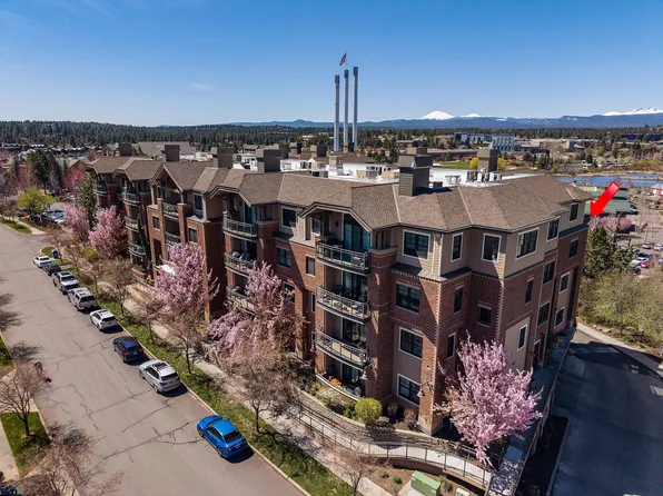 363 SW Bluff Dr Unit 310, Bend, OR 97702