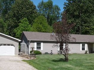 1687 N Doe Valley Dr W, Paoli, IN 47454