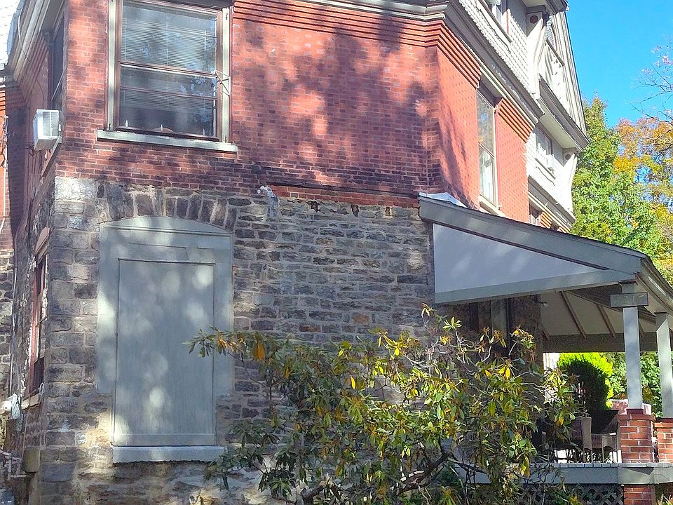 Third Floor Balcony