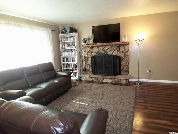 3rd image of 5746 S Whitewood Dr