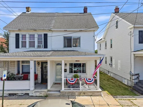 153 E White St, Summit Hill, PA 18250