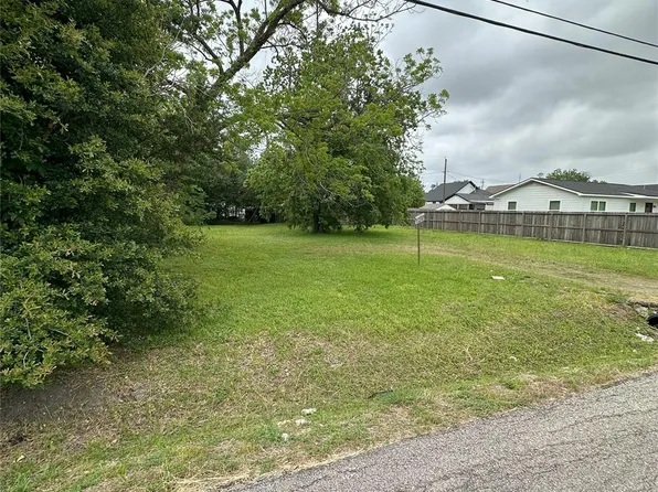 920 E 39th St, Houston, TX 77022