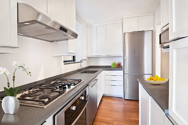 Sold by Stribling | media 5