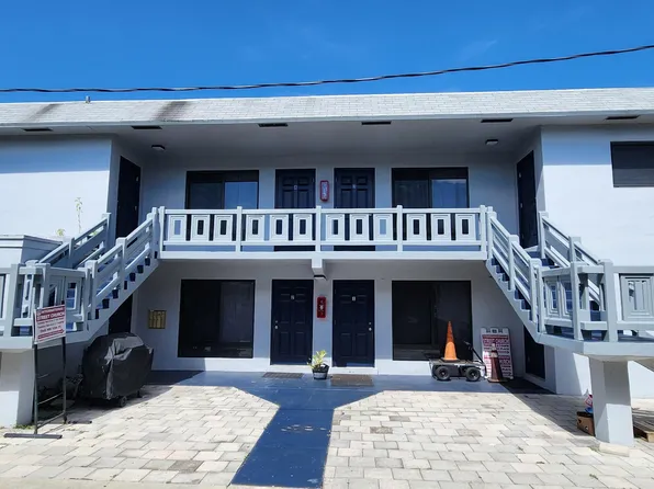 5940 NW 16th Pl APT 4, Fort Lauderdale, FL 33313