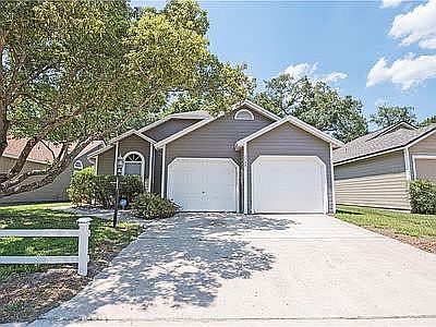 1st image of 7749 Fox Knoll Pl