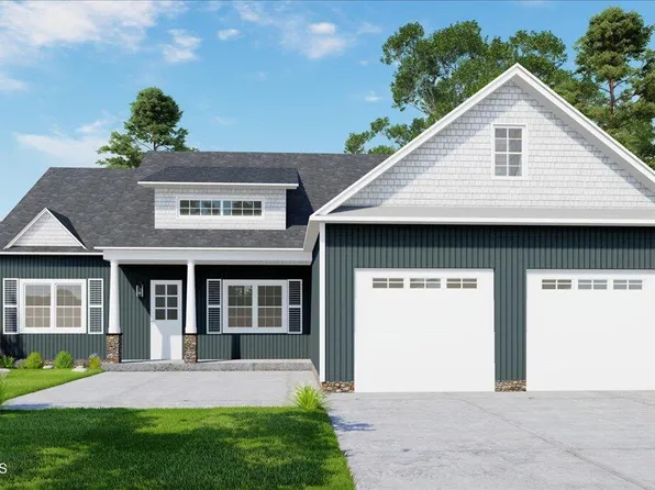 3 Hidden Pond Way, Gansevoort, NY 12831