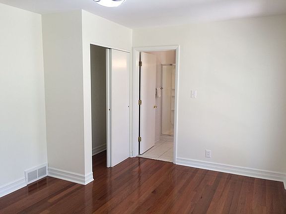 Tv room