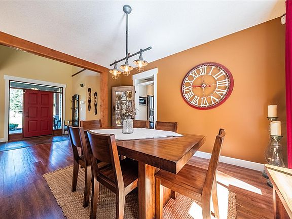 4th image of 2375 Morland Rd