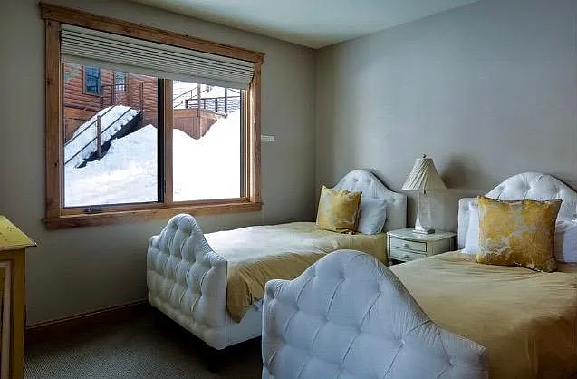 890 Snow King Dr — Photo 24