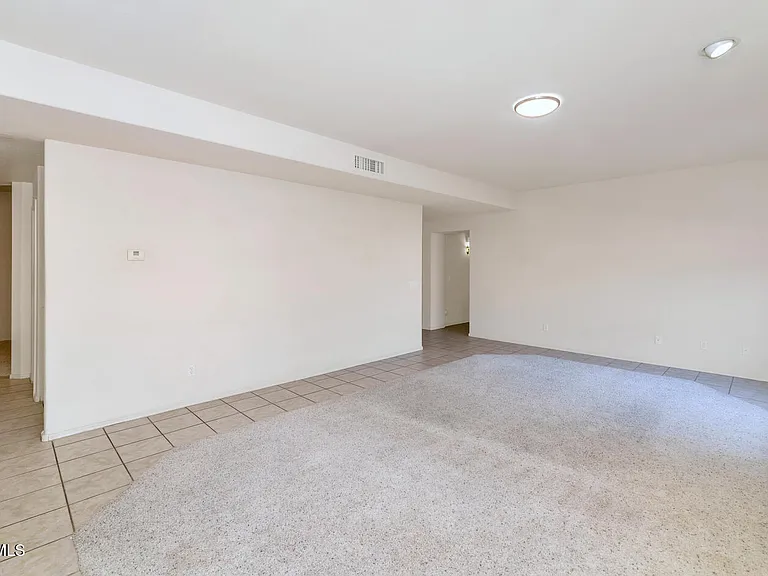 7212 W Surrey Ave — Photo 6