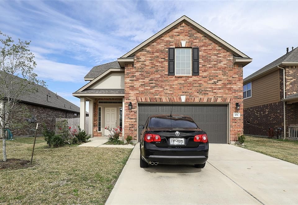 Beautiful curb appeal and very energy efficient home.