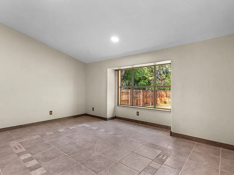 1711 Old Mill Rd — Photo 17