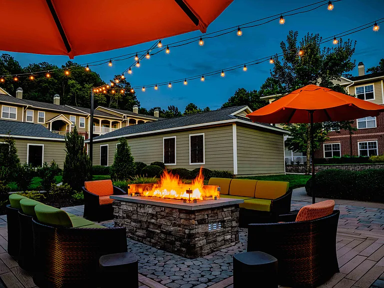 Outdoor fire pit with lounge seating