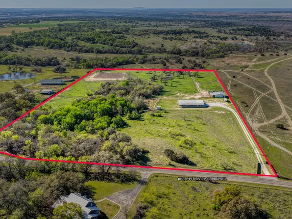 1551 Lution Dr, Weatherford, TX 76087
