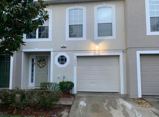 11869 Lake Bend Cir, Jacksonville, FL 32218