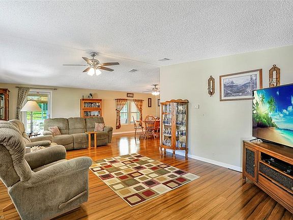 5th image of 10708 Timber Pines Ct