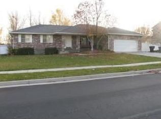2717 Lincoln Dr, South Jordan, UT 84095