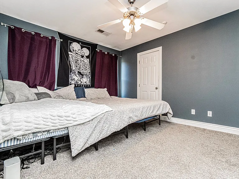 1531 N Clay St — Photo 21