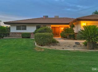 7000 Setter Ct, Bakersfield, CA