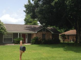 17213 Aimee Dr, Prairieville, LA 70769