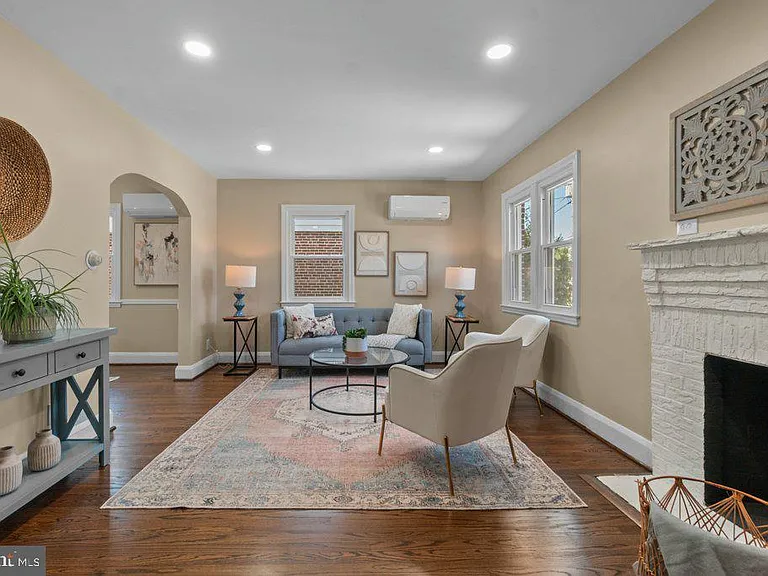 3027 Lavender Ave — Photo 4