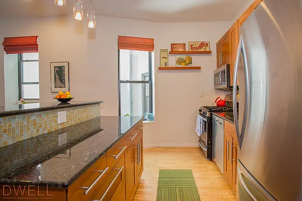 Sold by Dwell Residential Inc | media 6