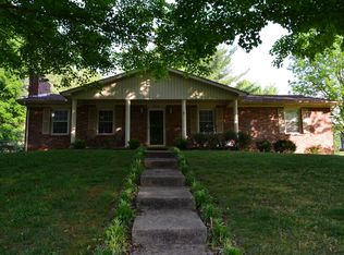 2807 Sumpter Dr, Johnson City, TN 37604