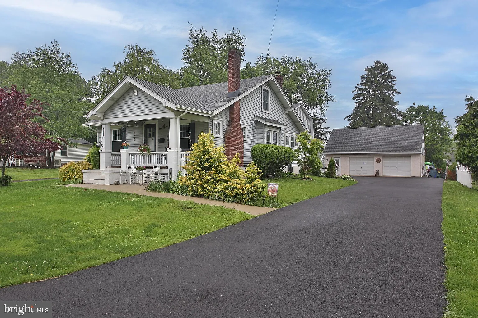 25 Cornell Ave photo 1