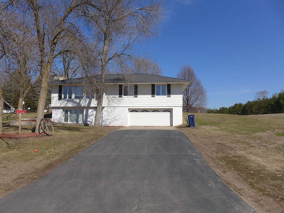 1st image of W7606 163rd Ave