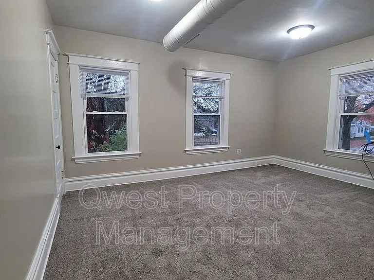 46 National Ave SW — Photo 9