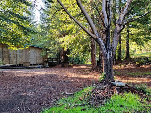 3rd image of 26030 Comptche Ukiah Rd