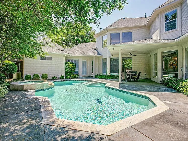 5009 Sail Creek Dr — Photo 2