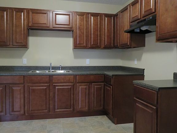 3rd image of 2189 Hillside Ave