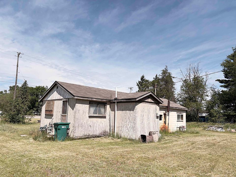 1st image of 4792 N Clare Ave