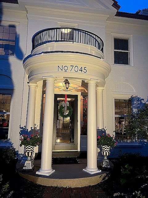 2nd image of 7045 N Belmont Ln