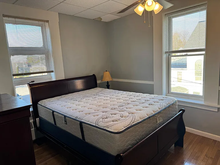209 State St #5 — Photo 7