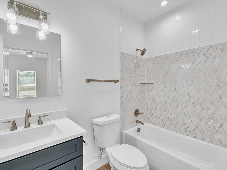 210 Martin Luther King Jr Blvd — Photo 11