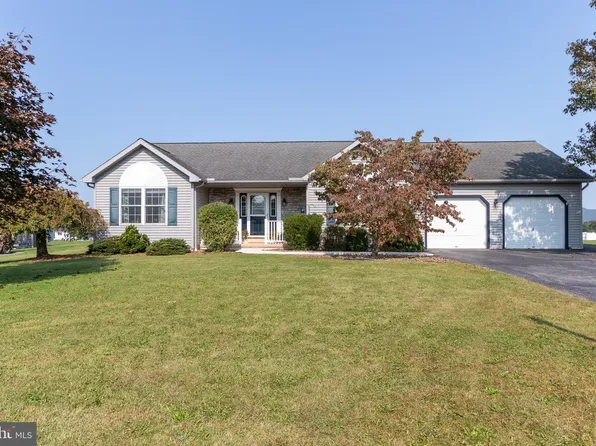 110 Jenjo Dr, Bellefonte, PA 16823