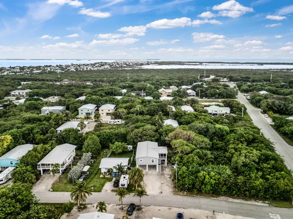 27024 Shannahan Rd, Ramrod Key, FL 33042