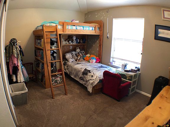 Upstairs BR #2