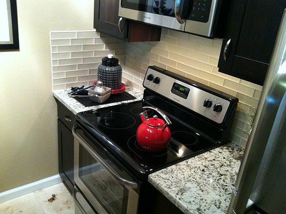 3rd image of 980 Kiely Blvd Unit 103