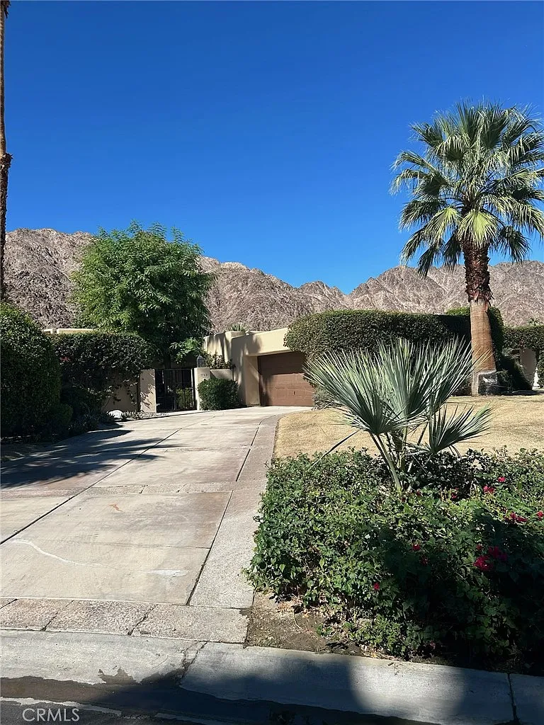 3 bed, 2885 sqft, $7,500 — Photo 1